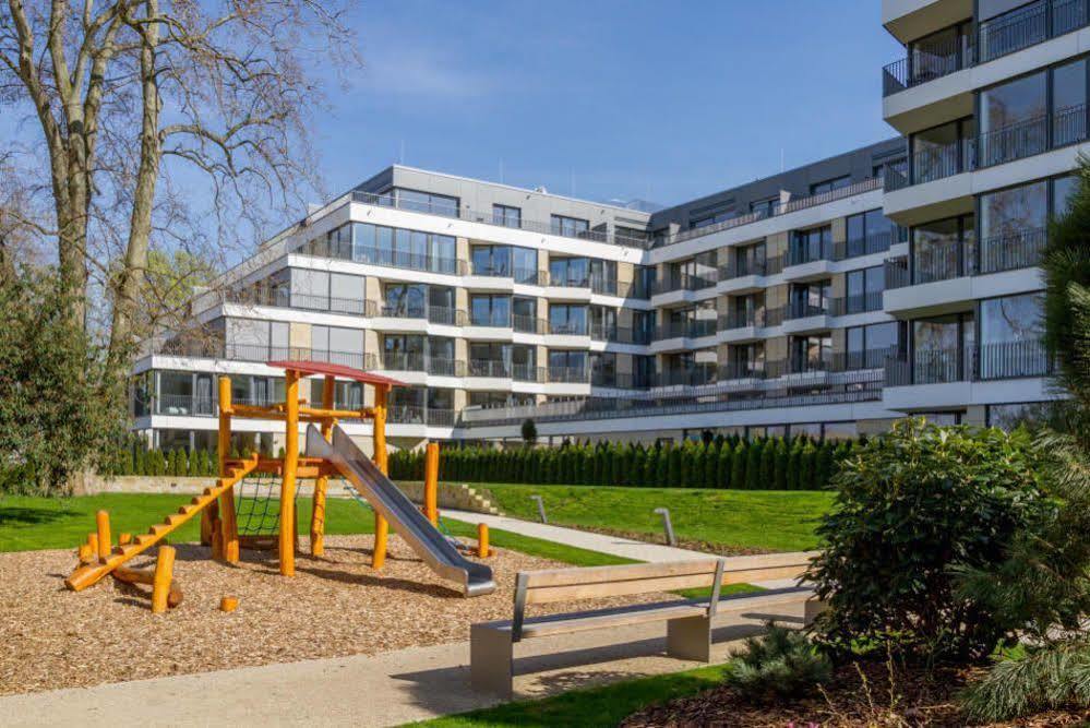 Aparthotel Residenz Am Zwinger Dresde Exterior foto Residential complex in the city